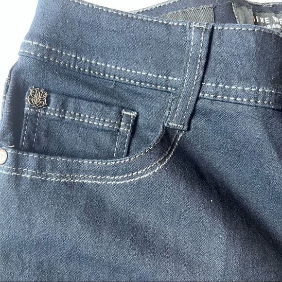 Nine West Bermuda shorts dark blue stretchy Missy Size 4 - Picture 7 of 8